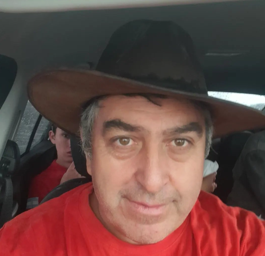 <em>Jorge Muñoz</em>